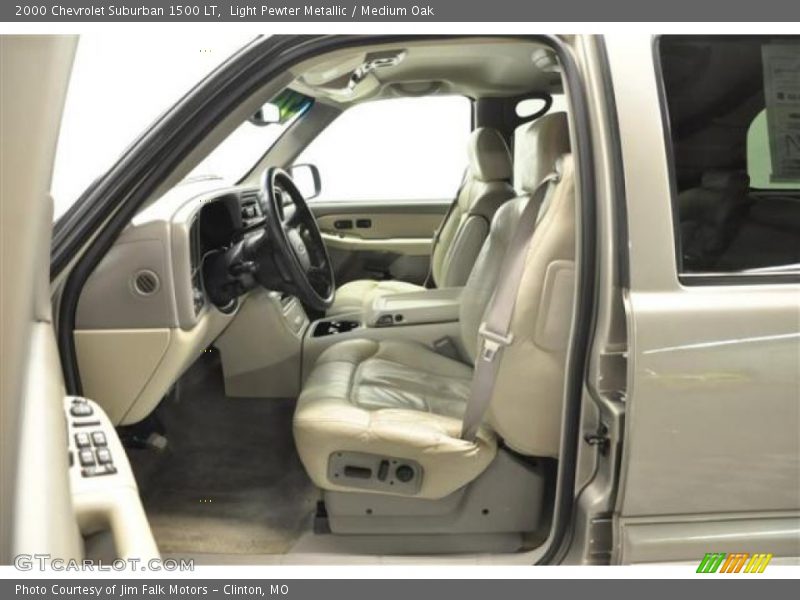 Light Pewter Metallic / Medium Oak 2000 Chevrolet Suburban 1500 LT