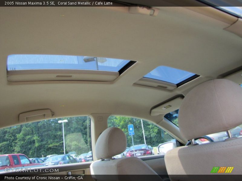 Sunroof of 2005 Maxima 3.5 SE