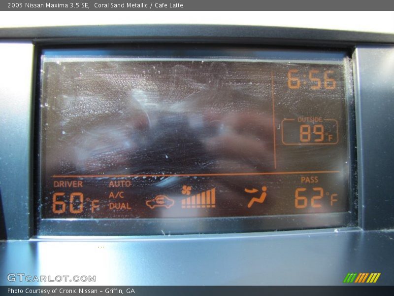 Coral Sand Metallic / Cafe Latte 2005 Nissan Maxima 3.5 SE