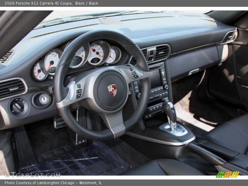 Dashboard of 2009 911 Carrera 4S Coupe