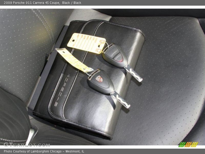 Keys of 2009 911 Carrera 4S Coupe