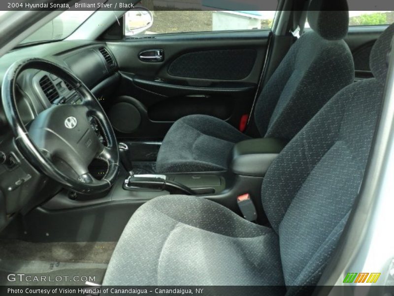 Brilliant Silver / Black 2004 Hyundai Sonata