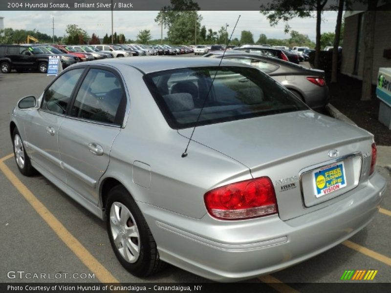 Brilliant Silver / Black 2004 Hyundai Sonata