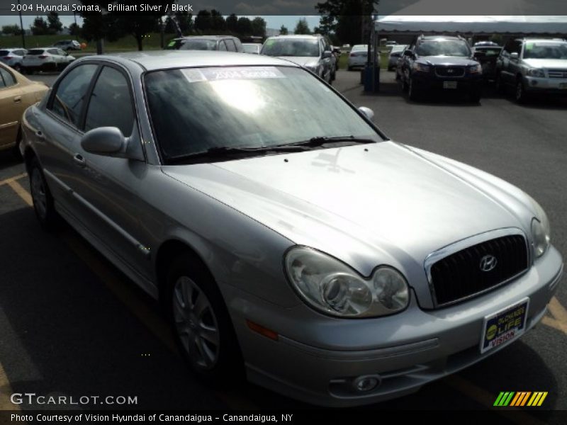 Brilliant Silver / Black 2004 Hyundai Sonata