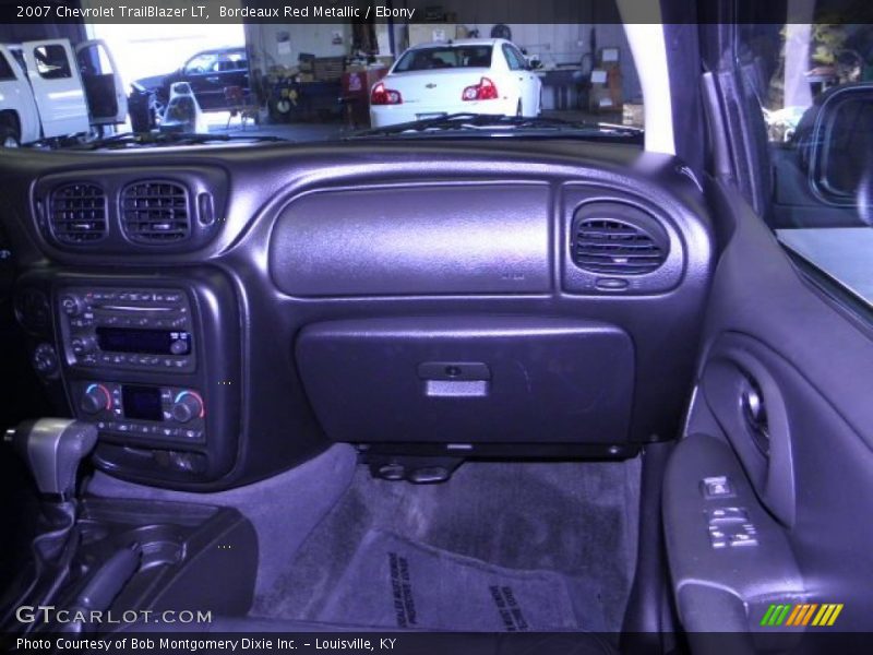 Bordeaux Red Metallic / Ebony 2007 Chevrolet TrailBlazer LT