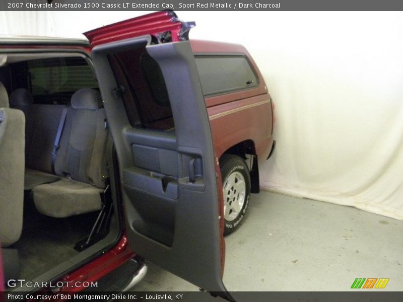 Sport Red Metallic / Dark Charcoal 2007 Chevrolet Silverado 1500 Classic LT Extended Cab