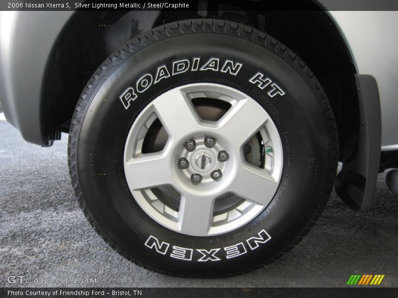 Silver Lightning Metallic / Steel/Graphite 2006 Nissan Xterra S