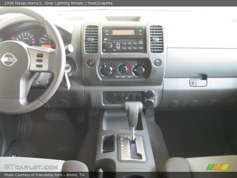 Silver Lightning Metallic / Steel/Graphite 2006 Nissan Xterra S