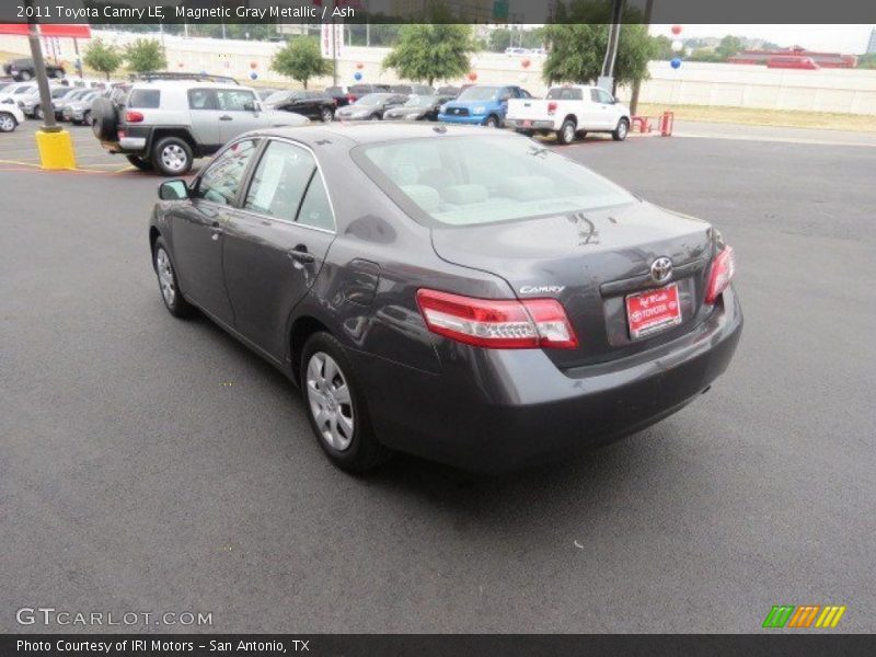 Magnetic Gray Metallic / Ash 2011 Toyota Camry LE