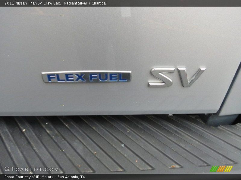 Radiant Silver / Charcoal 2011 Nissan Titan SV Crew Cab