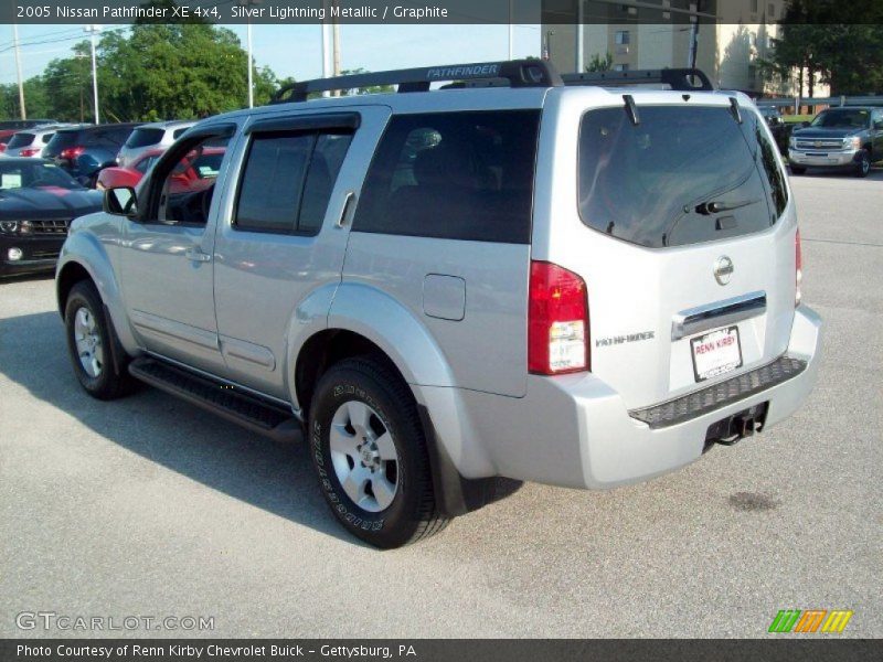 Silver Lightning Metallic / Graphite 2005 Nissan Pathfinder XE 4x4
