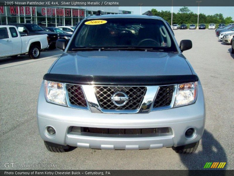 Silver Lightning Metallic / Graphite 2005 Nissan Pathfinder XE 4x4