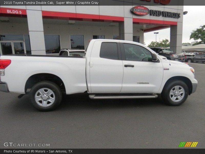 Super White / Graphite Gray 2010 Toyota Tundra Double Cab