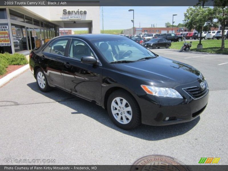 Black / Ash 2009 Toyota Camry XLE