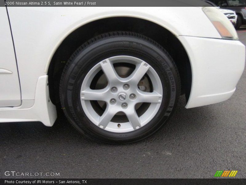 Satin White Pearl / Frost 2006 Nissan Altima 2.5 S