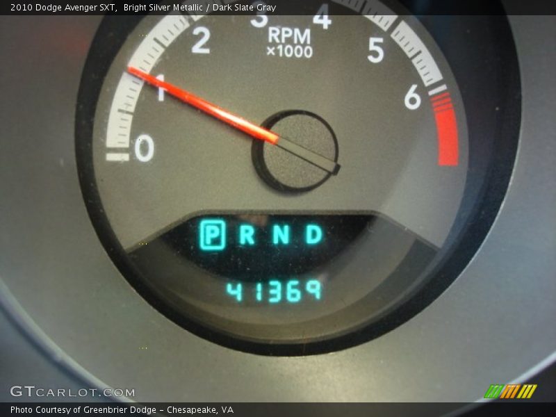 Bright Silver Metallic / Dark Slate Gray 2010 Dodge Avenger SXT