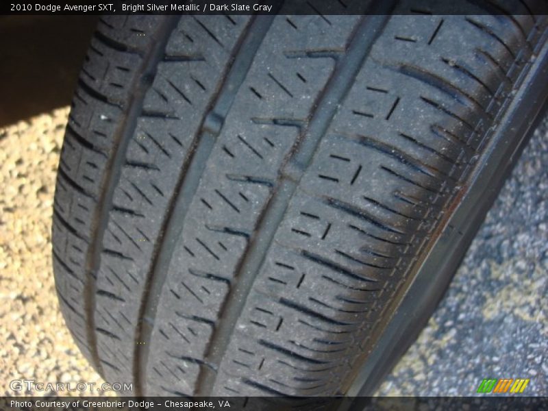 Bright Silver Metallic / Dark Slate Gray 2010 Dodge Avenger SXT