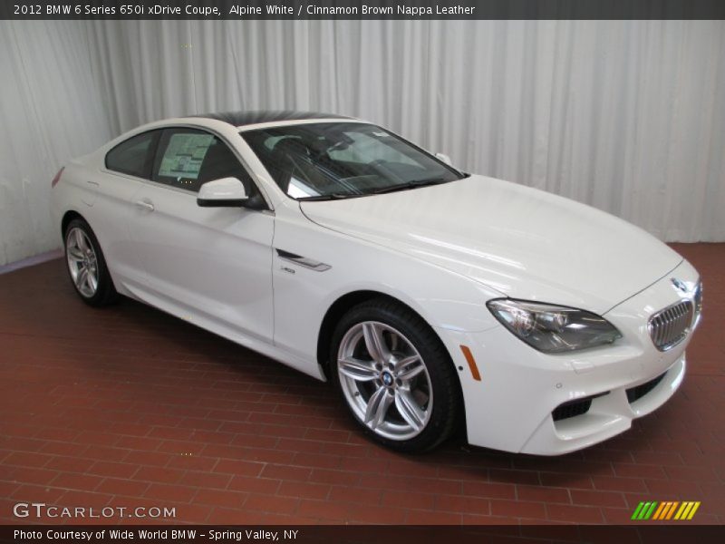 Front 3/4 View of 2012 6 Series 650i xDrive Coupe