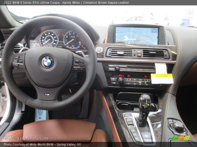 Dashboard of 2012 6 Series 650i xDrive Coupe