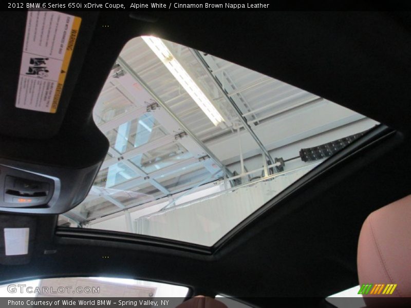 Sunroof of 2012 6 Series 650i xDrive Coupe