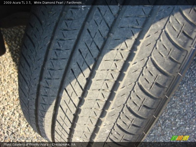 White Diamond Pearl / Parchment 2009 Acura TL 3.5
