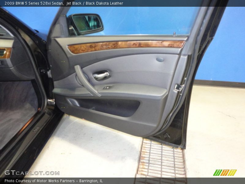 Jet Black / Black Dakota Leather 2009 BMW 5 Series 528xi Sedan