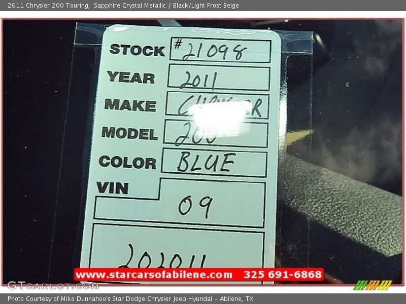 Sapphire Crystal Metallic / Black/Light Frost Beige 2011 Chrysler 200 Touring