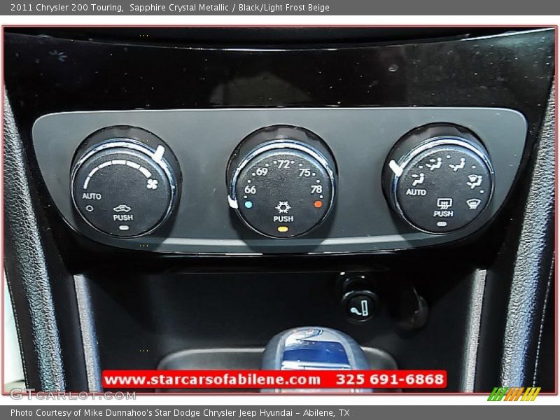 Sapphire Crystal Metallic / Black/Light Frost Beige 2011 Chrysler 200 Touring