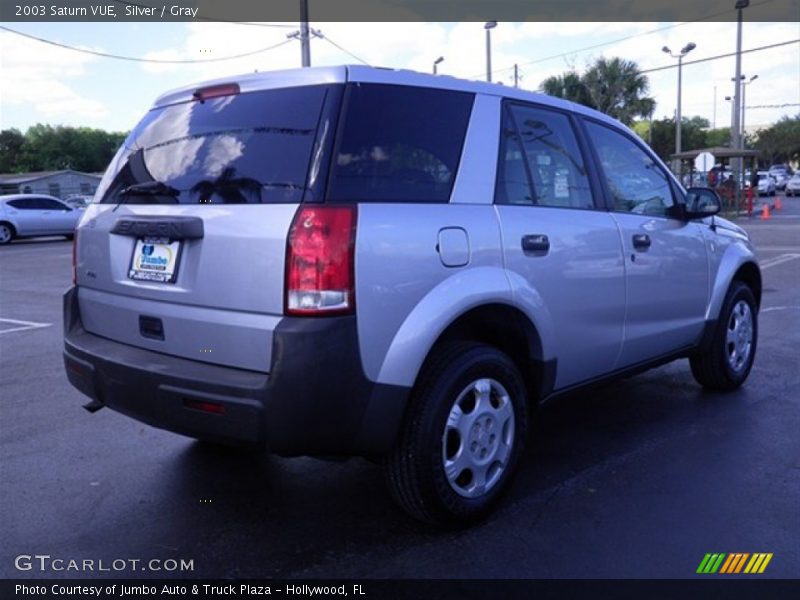 Silver / Gray 2003 Saturn VUE