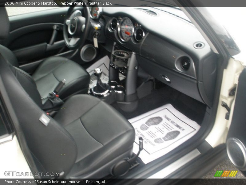 Pepper White / Panther Black 2006 Mini Cooper S Hardtop