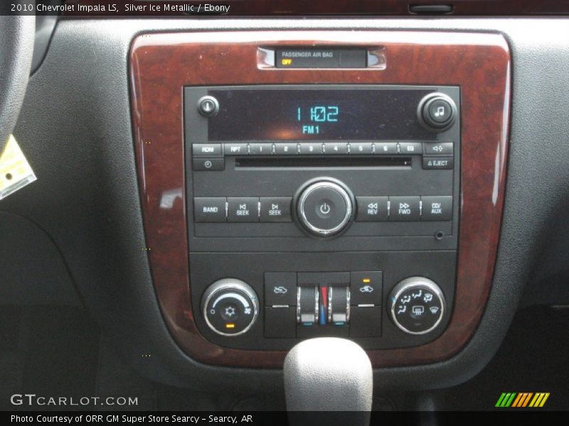 Silver Ice Metallic / Ebony 2010 Chevrolet Impala LS