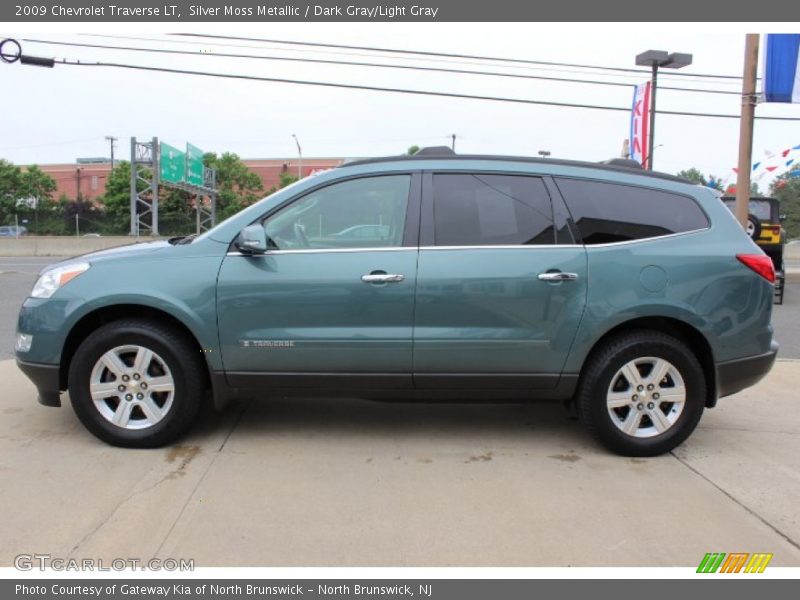 Silver Moss Metallic / Dark Gray/Light Gray 2009 Chevrolet Traverse LT