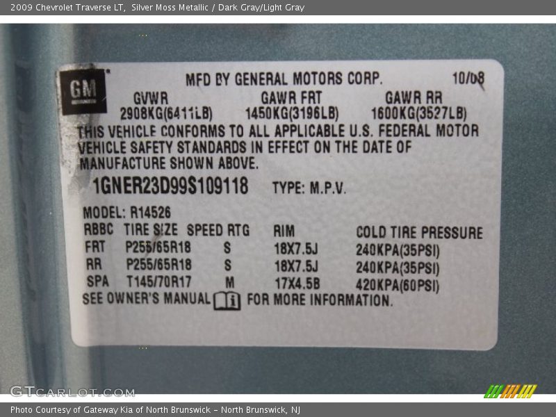 Silver Moss Metallic / Dark Gray/Light Gray 2009 Chevrolet Traverse LT
