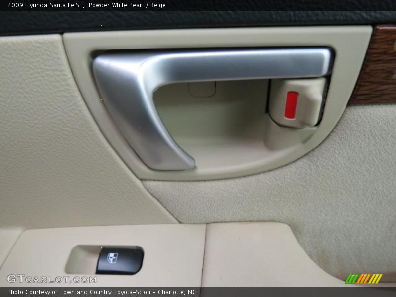 Powder White Pearl / Beige 2009 Hyundai Santa Fe SE