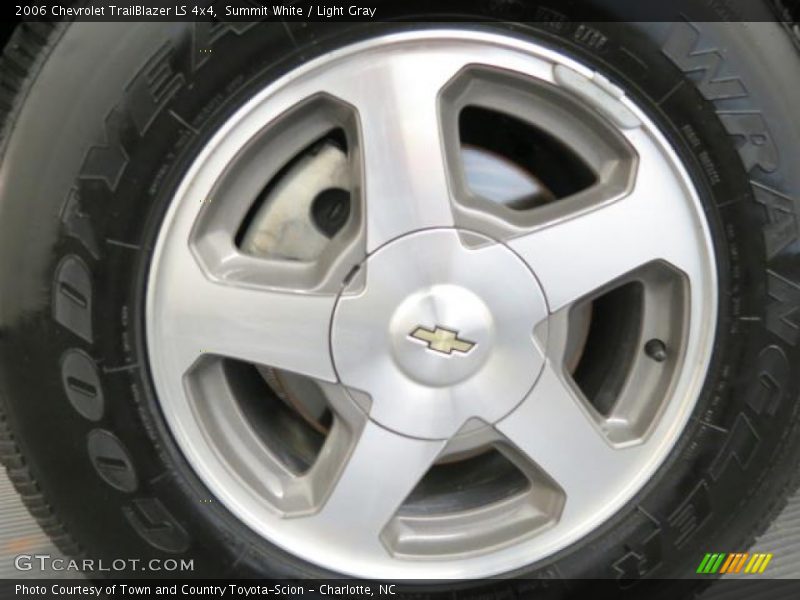 Summit White / Light Gray 2006 Chevrolet TrailBlazer LS 4x4