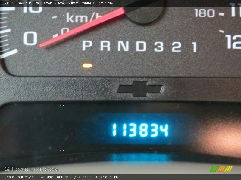 Summit White / Light Gray 2006 Chevrolet TrailBlazer LS 4x4