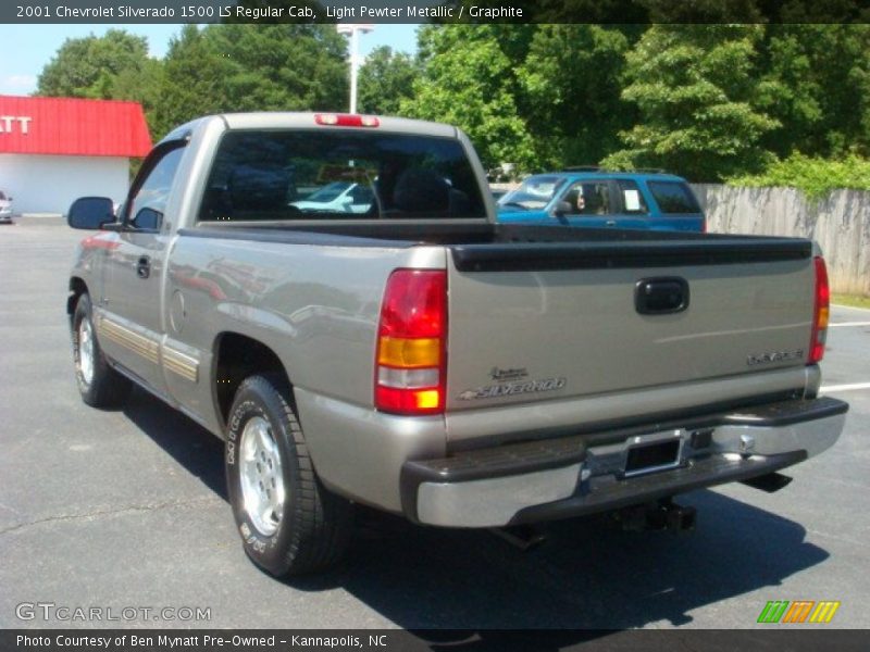 Light Pewter Metallic / Graphite 2001 Chevrolet Silverado 1500 LS Regular Cab