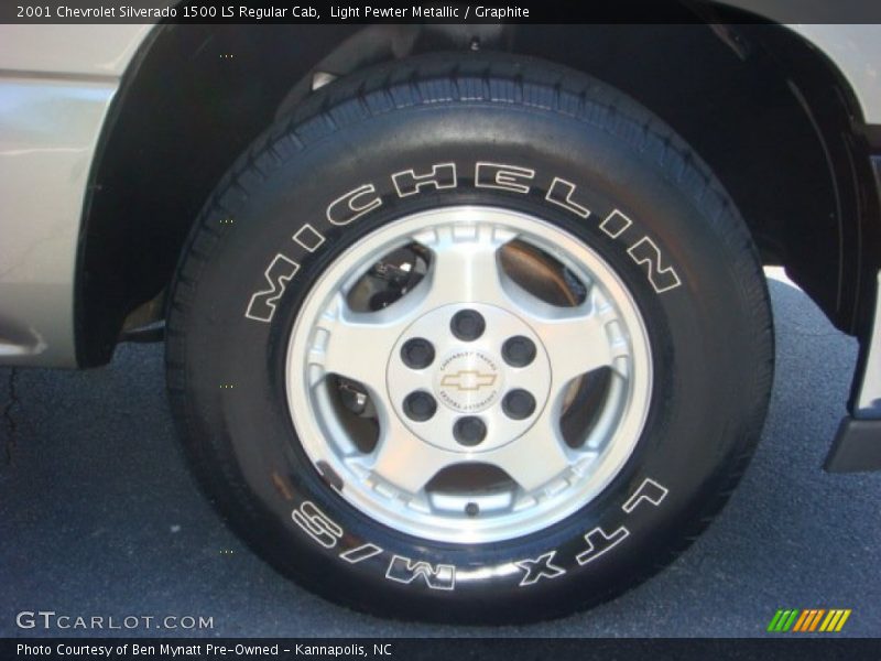  2001 Silverado 1500 LS Regular Cab Wheel