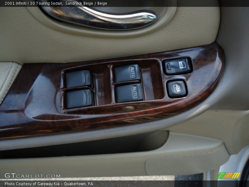 Sandrock Beige / Beige 2001 Infiniti I 30 Touring Sedan