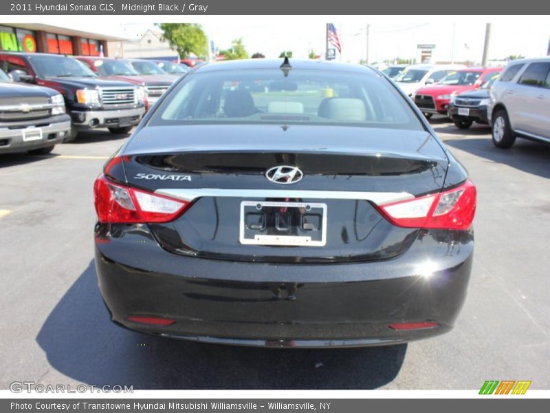 Midnight Black / Gray 2011 Hyundai Sonata GLS