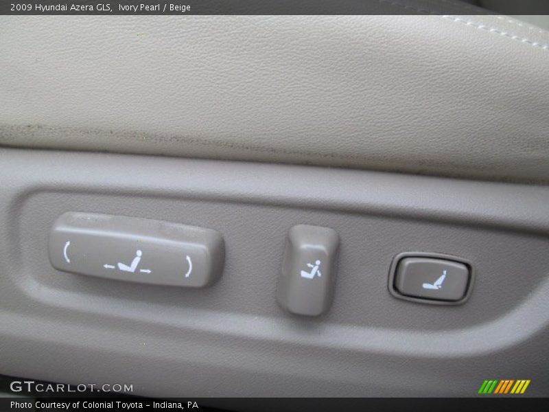 Ivory Pearl / Beige 2009 Hyundai Azera GLS