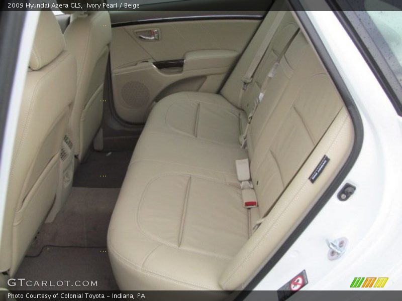 Ivory Pearl / Beige 2009 Hyundai Azera GLS