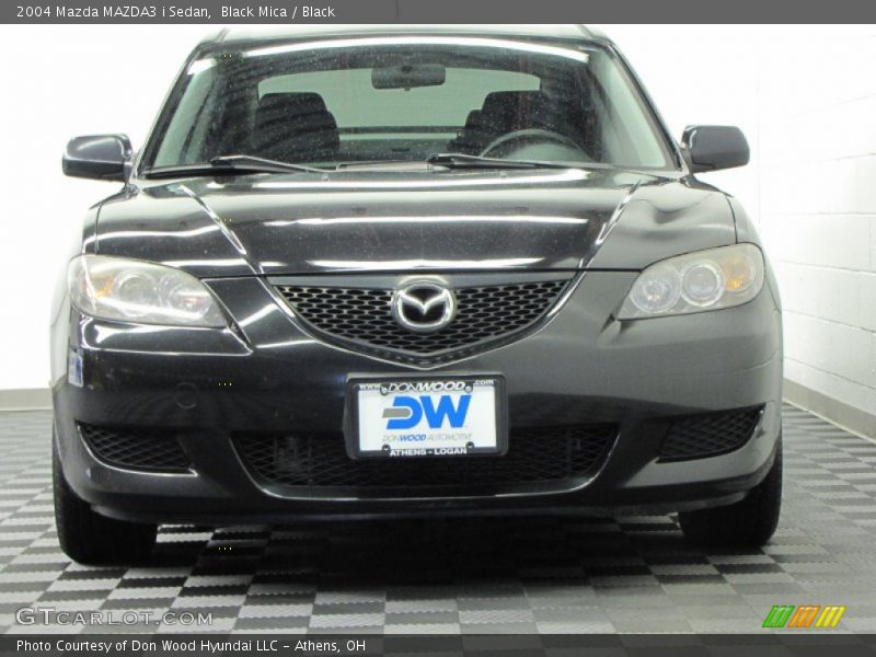Black Mica / Black 2004 Mazda MAZDA3 i Sedan