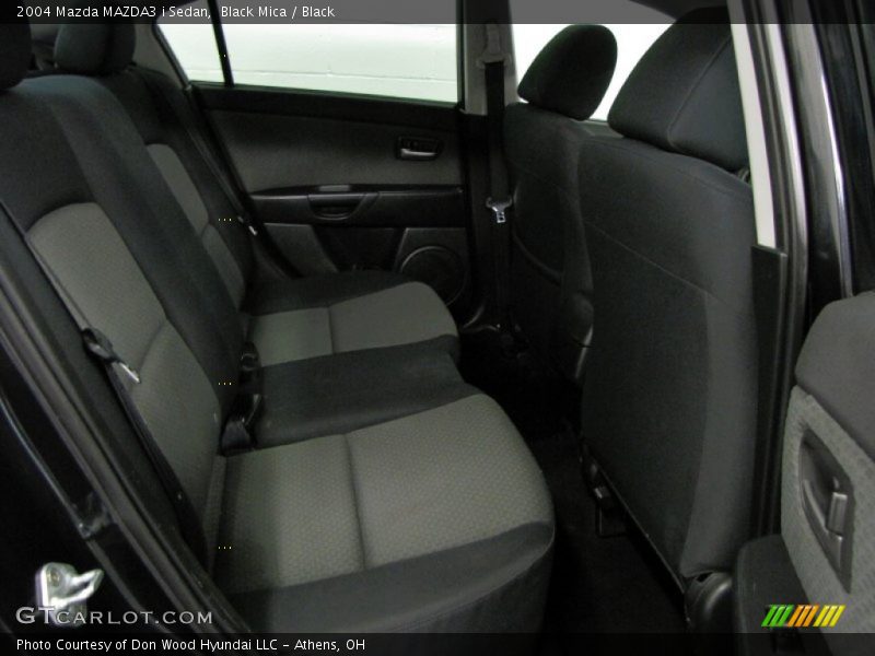 Black Mica / Black 2004 Mazda MAZDA3 i Sedan