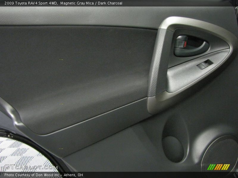 Magnetic Gray Mica / Dark Charcoal 2009 Toyota RAV4 Sport 4WD