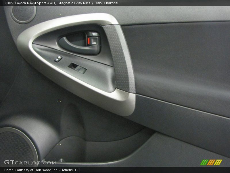 Magnetic Gray Mica / Dark Charcoal 2009 Toyota RAV4 Sport 4WD