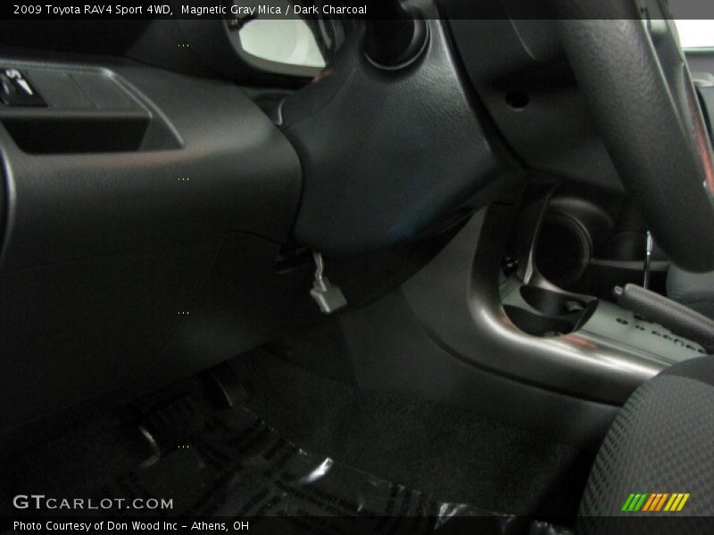 Magnetic Gray Mica / Dark Charcoal 2009 Toyota RAV4 Sport 4WD