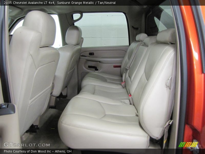 Sunburst Orange Metallic / Tan/Neutral 2005 Chevrolet Avalanche LT 4x4