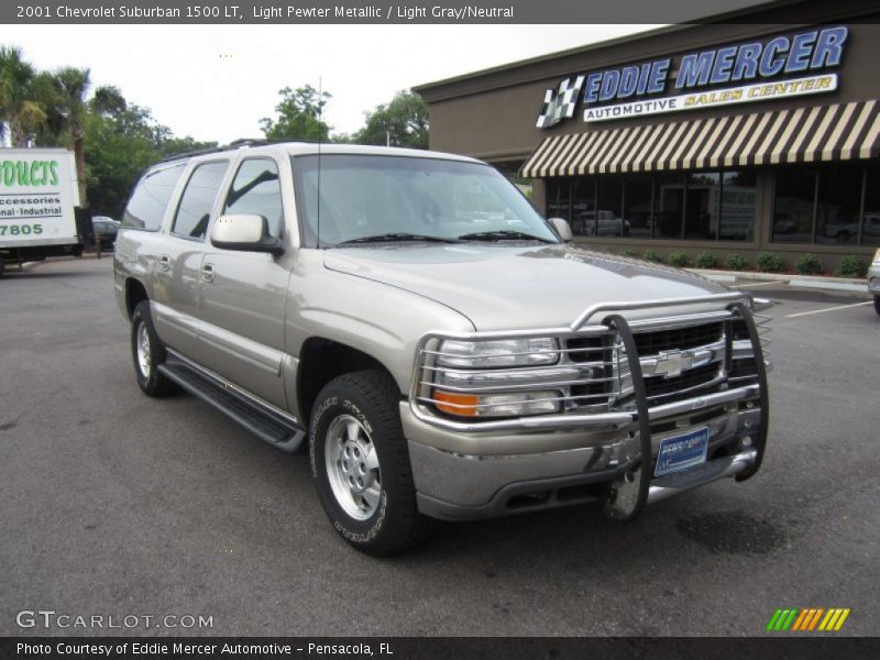 Light Pewter Metallic / Light Gray/Neutral 2001 Chevrolet Suburban 1500 LT