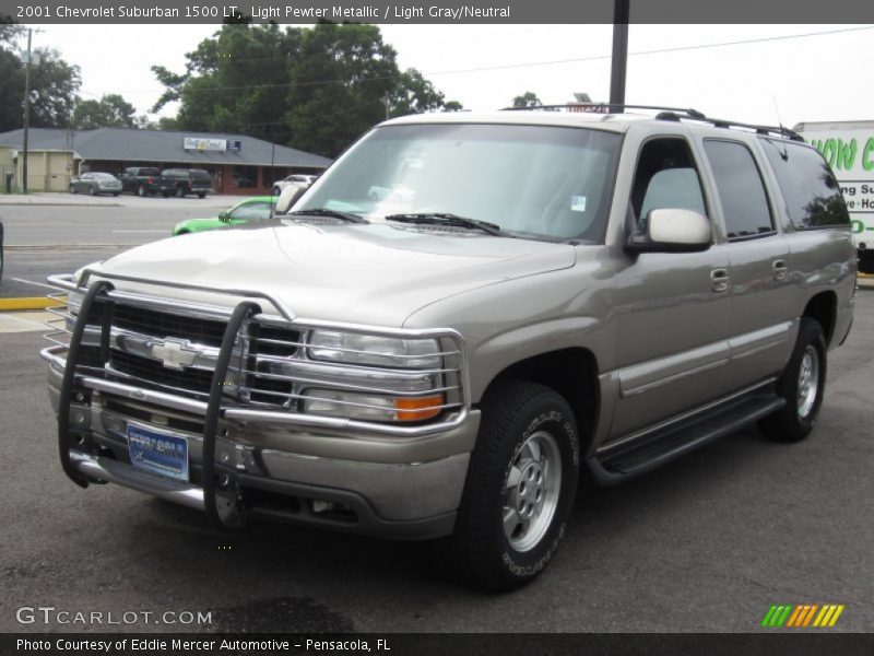 Light Pewter Metallic / Light Gray/Neutral 2001 Chevrolet Suburban 1500 LT